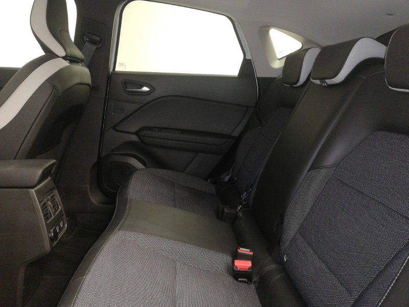Used Renault Captur 2022 for sale - 76052798: Photo 6