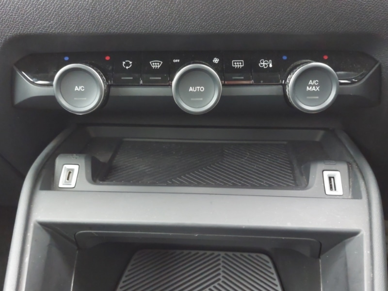 Used Citroen C4 2023 for sale - 77992613: Photo 16