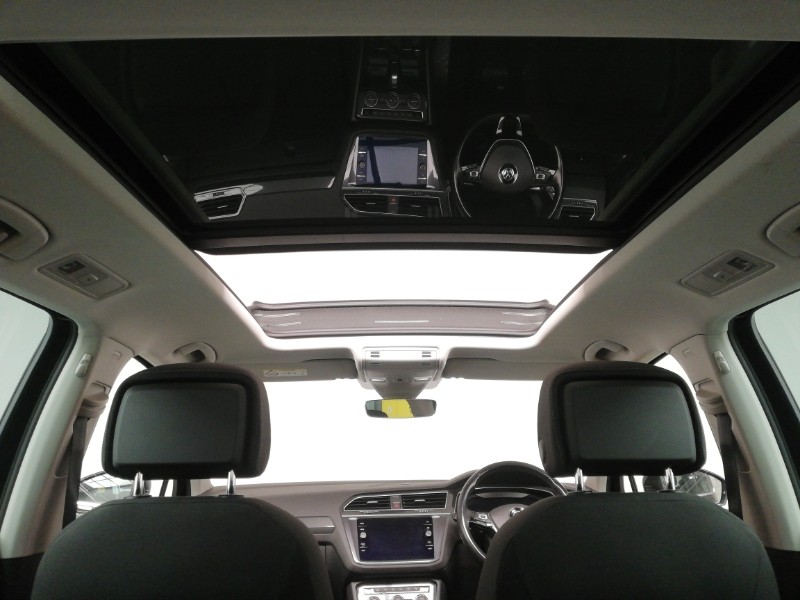 Used Volkswagen Tiguan 2018 for sale - 76732040: Photo 12