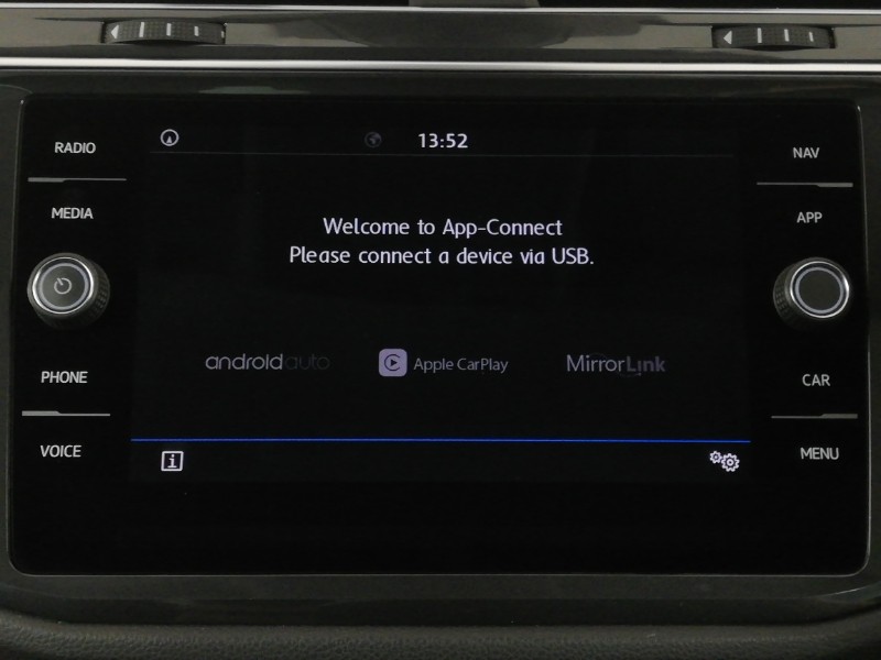 Used Volkswagen Tiguan 2018 for sale - 76732040: Photo 15