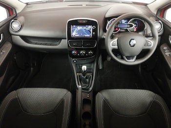 Used Renault Clio 2017 for sale - 76269266: Photo