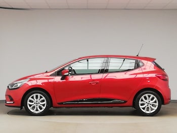 Used Renault Clio 2017 for sale - 76269266: Photo