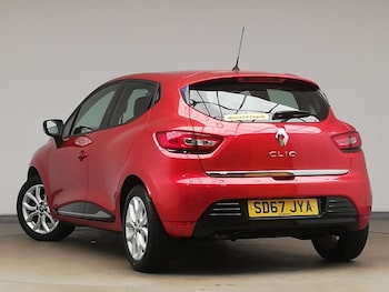 Used Renault Clio 2017 for sale - 76465155: Photo