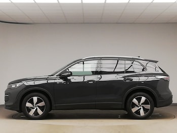 Used Volkswagen Tiguan 2024 for sale - 76804505: Photo