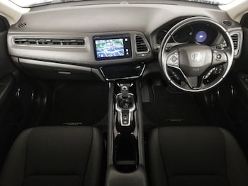 Used Honda HR-V 2019 for sale - 76130150: Photo 2