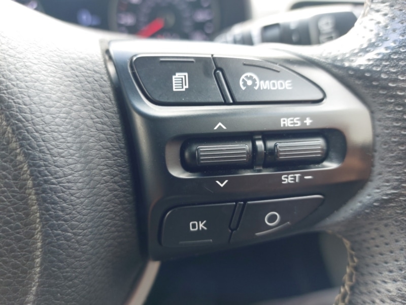 Used Kia Stonic 2018 for sale - 76393231: Photo 14