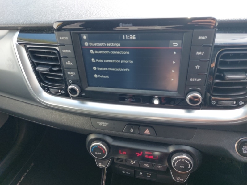 Used Kia Stonic 2018 for sale - 76393231: Photo 19