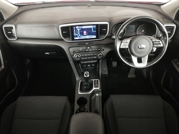 Used Kia Sportage 2021 for sale - 76129755: Photo 2