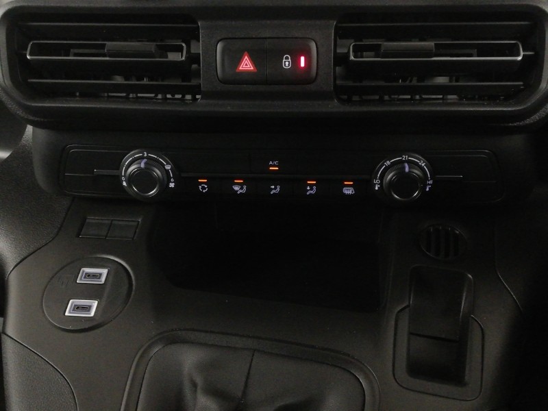 Used Vauxhall Combo 2024 for sale - 76343732: Photo 17