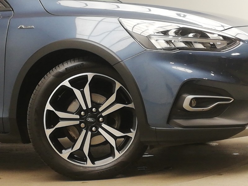 Used Ford Focus 2021 for sale - 76427486: Photo 9