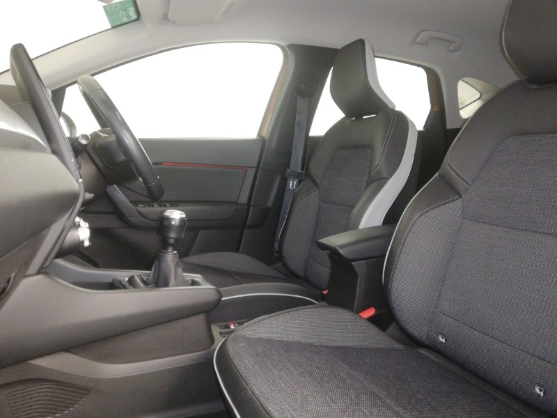 Used Renault Captur 2020 for sale - 76752051: Photo 5