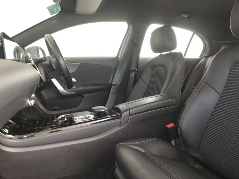 Used Mercedes-Benz A-Class 2018 for sale - 77988061: Photo 5