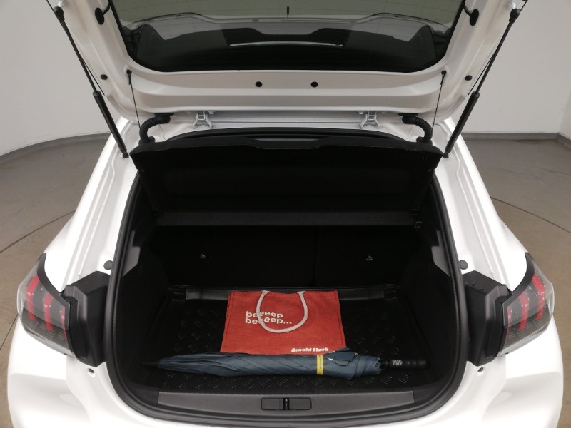 Used Peugeot 208 2023 for sale - 78146789: Photo 8