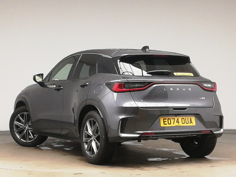 Used Lexus LBX 2024 for sale - 76165972: Photo 3
