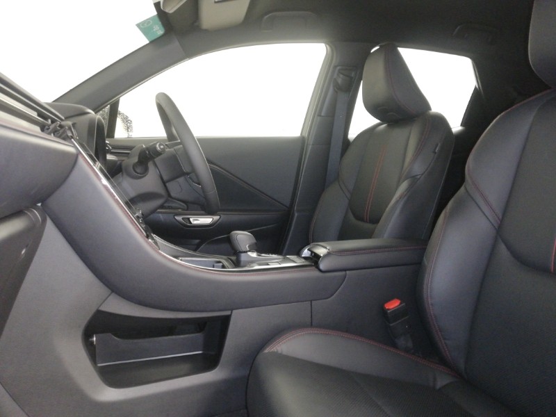 Used Lexus LBX 2024 for sale - 76165972: Photo 5