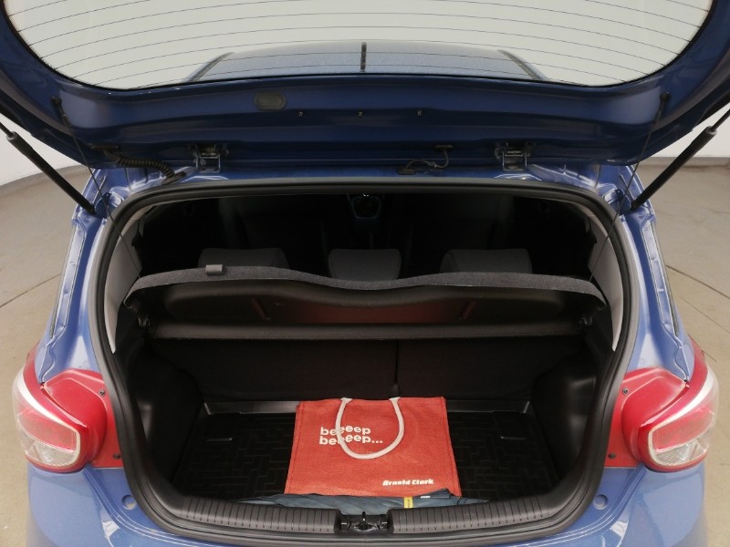 Used Hyundai i10 2016 for sale - 77816128: Photo 8