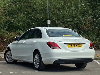 Used Mercedes-Benz C Class 2016 for sale - 79686109: Photo