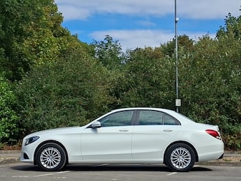 Used Mercedes-Benz C Class 2016 for sale - 79686109: Photo