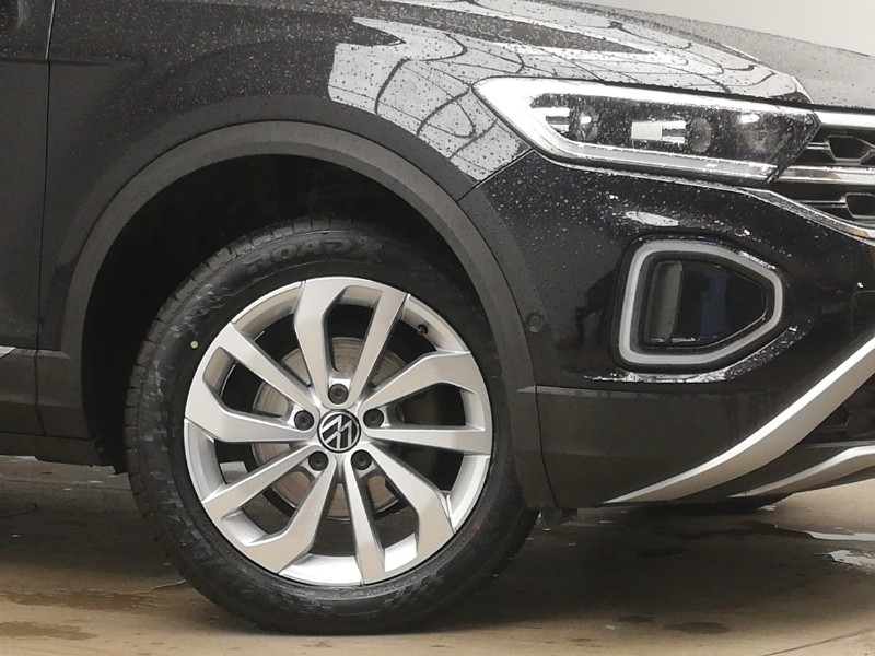 Used Volkswagen T-Roc 2023 for sale - 77682636: Photo 9
