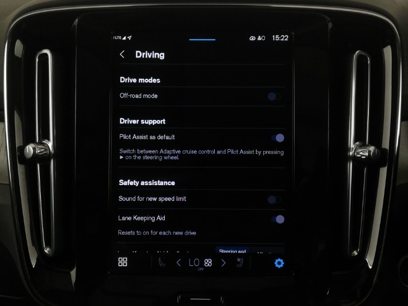 Used Volvo XC40 2024 for sale - 76860665: Photo 15