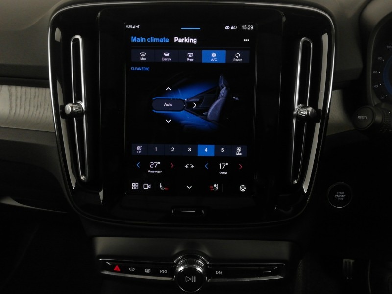 Used Volvo XC40 2024 for sale - 76860665: Photo 17