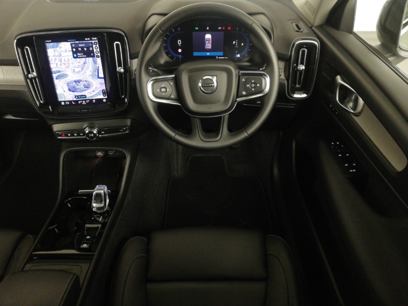 Used Volvo XC40 2024 for sale - 76860665: Photo 7