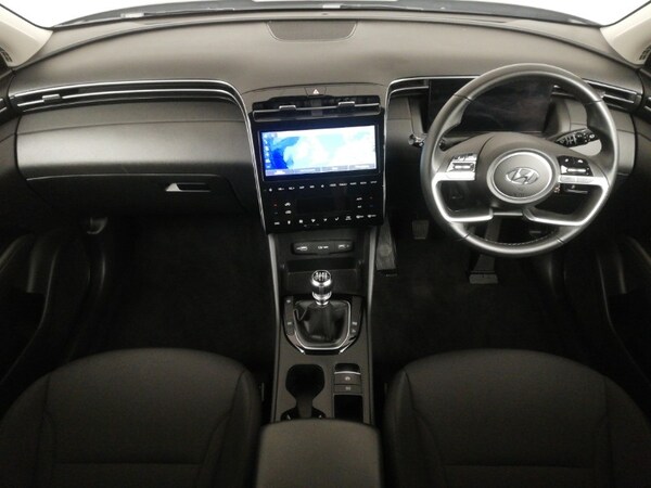 Used Hyundai TUCSON 2023 for sale - 76160325: Photo 2