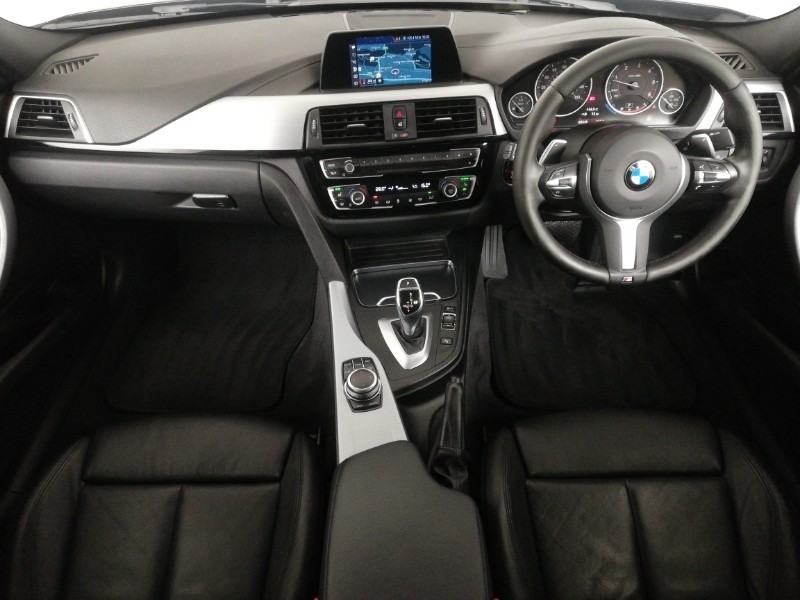 Used BMW 3 Series 2018 for sale - 77656878: Photo 2