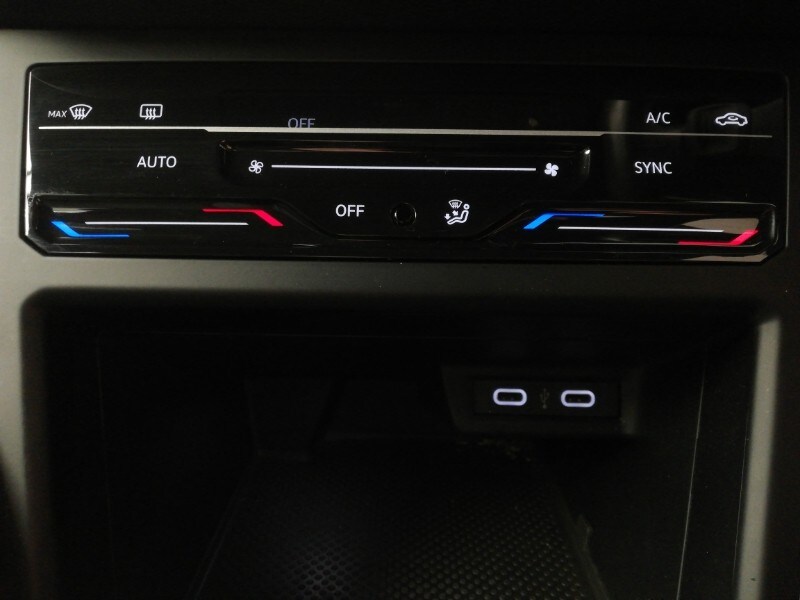 Used Volkswagen Polo 2022 for sale - 77947804: Photo 17