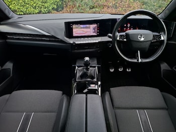 Used Vauxhall Astra 2023 for sale - 79605791: Photo
