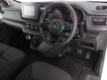 Used Renault Trafic 2024 for sale - 78656524: Photo
