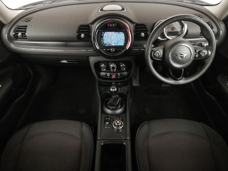 Used MINI Clubman 2018 for sale - 76630560: Photo 2