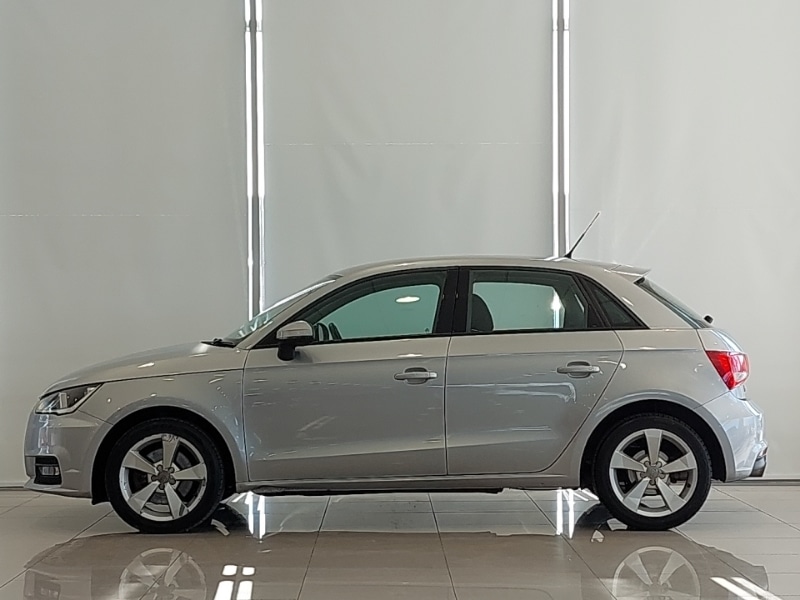 Used Audi A1 2017 for sale - 77947777: Photo 4