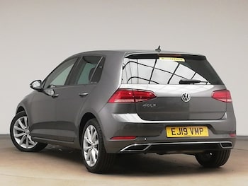 Used Volkswagen Golf 2019 for sale - 75873712: Photo