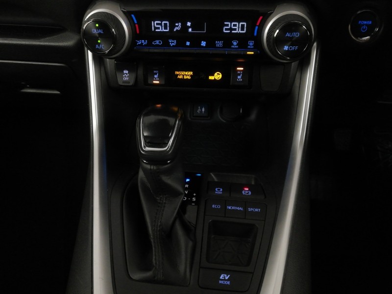 Used Toyota RAV4 2019 for sale - 76208338: Photo 16