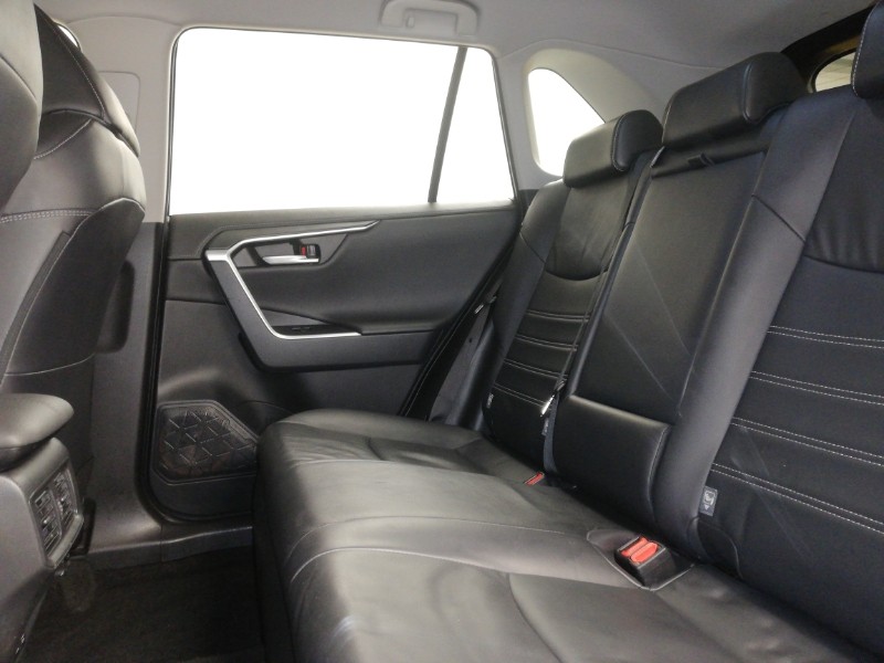 Used Toyota RAV4 2019 for sale - 76208338: Photo 6