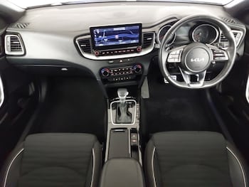 Used Kia Ceed 2024 for sale - 78441880: Photo