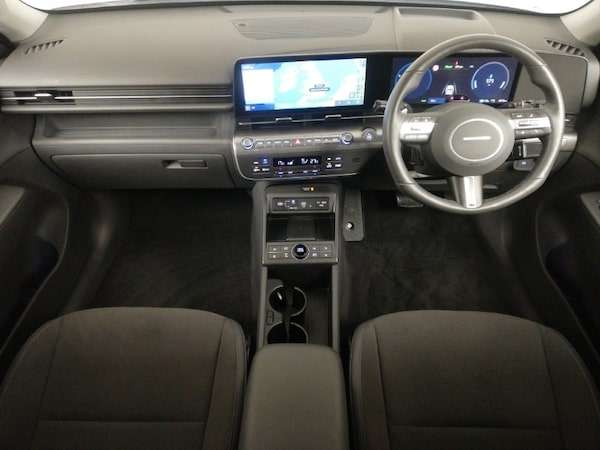 Used Hyundai KONA 2024 for sale - 76309119: Photo 2