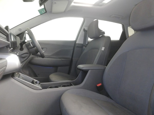 Used Hyundai KONA 2024 for sale - 76309119: Photo 5
