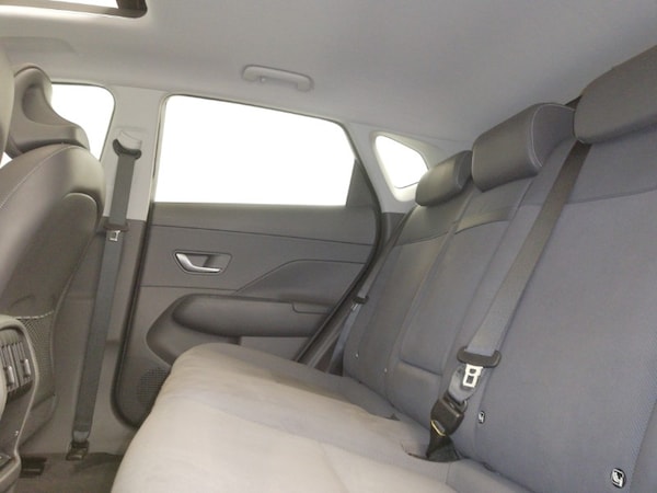 Used Hyundai KONA 2024 for sale - 76309119: Photo 6