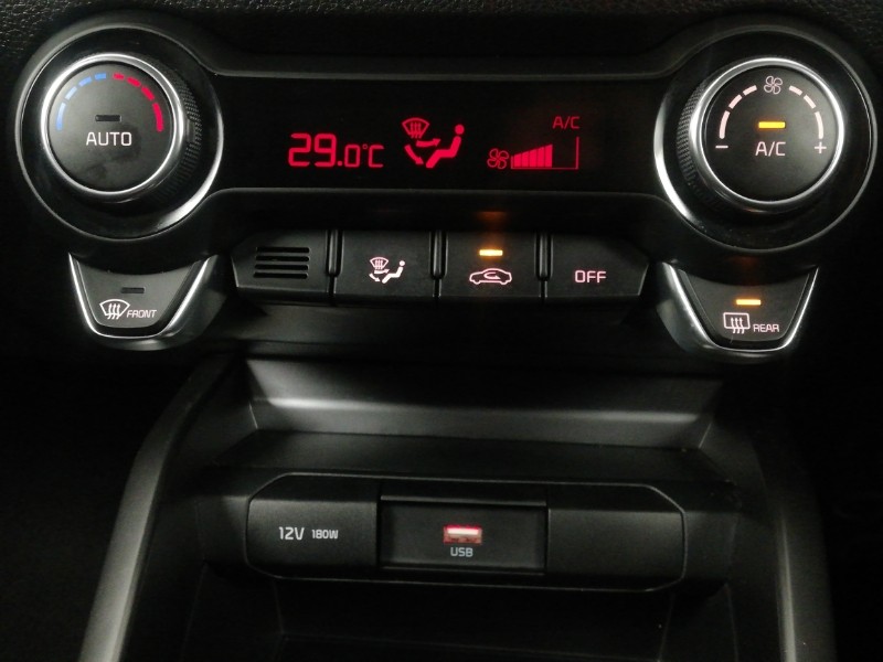 Used Kia Stonic 2023 for sale - 77078578: Photo 16