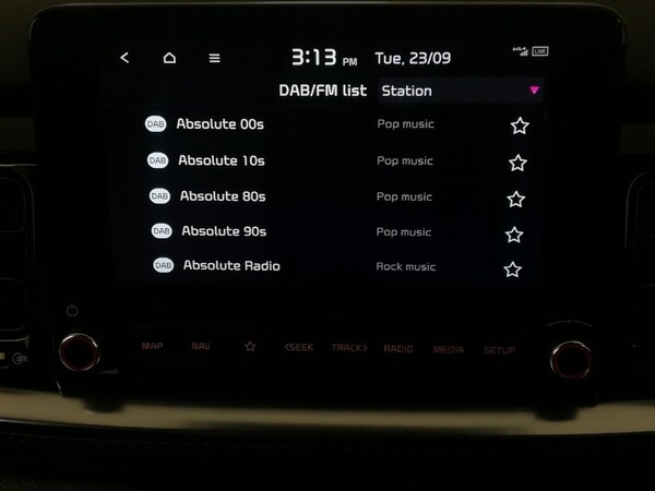 Used Kia Stonic 2023 for sale - 76054781: Photo 13
