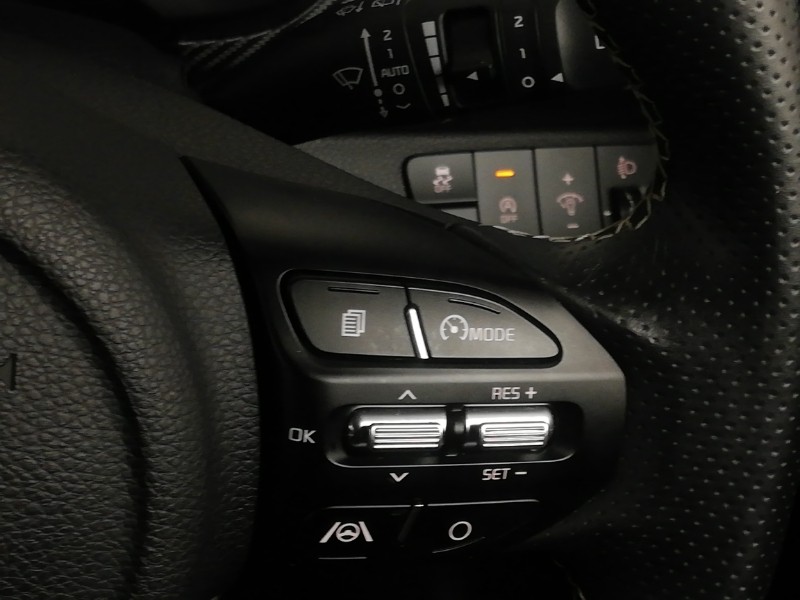 Used Kia Stonic 2023 for sale - 76054781: Photo 19