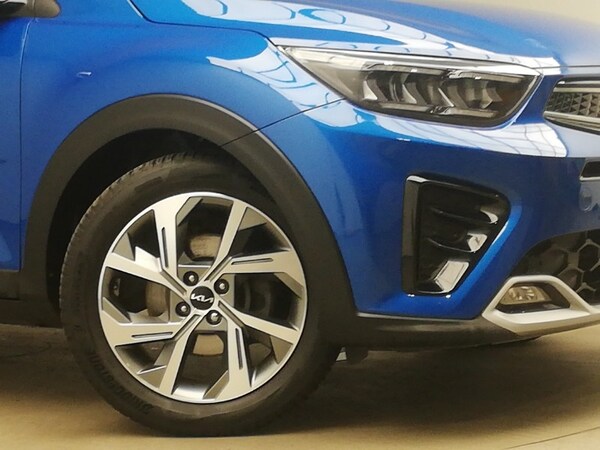Used Kia Stonic 2023 for sale - 76054781: Photo 9
