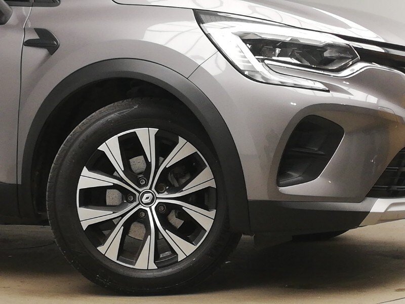 Used Renault Captur 2023 for sale - 77689678: Photo 9