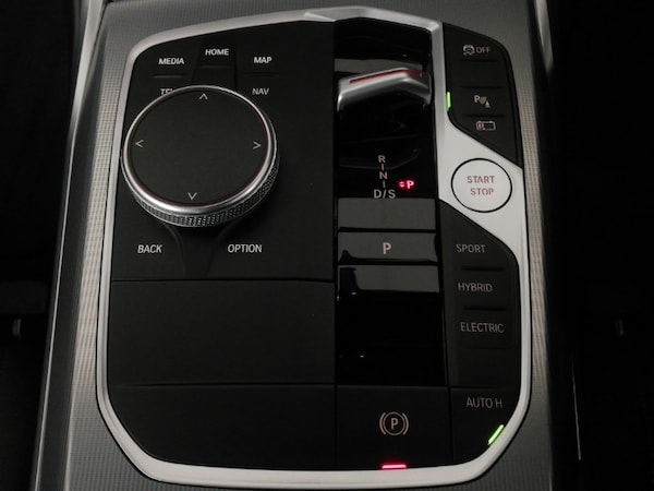 Used BMW 3 Series 2024 for sale - 75633786: Photo 18