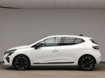 Used Renault Clio 2024 for sale - 74641489: Photo