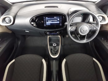 Used Toyota Aygo X 2023 for sale - 78327266: Photo