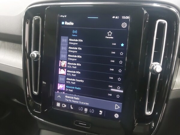 Used Volvo XC40 2024 for sale - 76180548: Photo 14