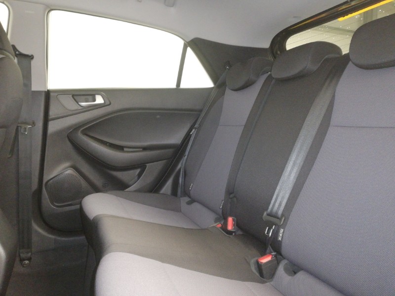 Used Hyundai i20 2020 for sale - 76543880: Photo 6